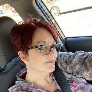 Meet your Posher, Kellie